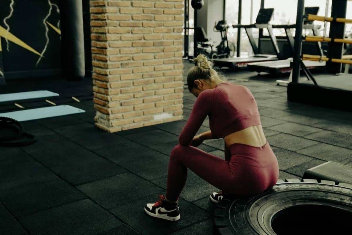 Why Your Gym Should Invest in a Defibrillator