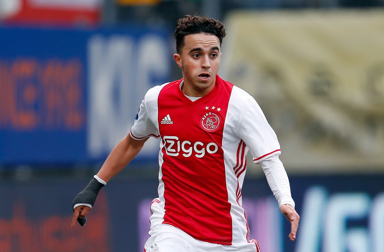 Abdelhak Nouri playing for Ajax.
