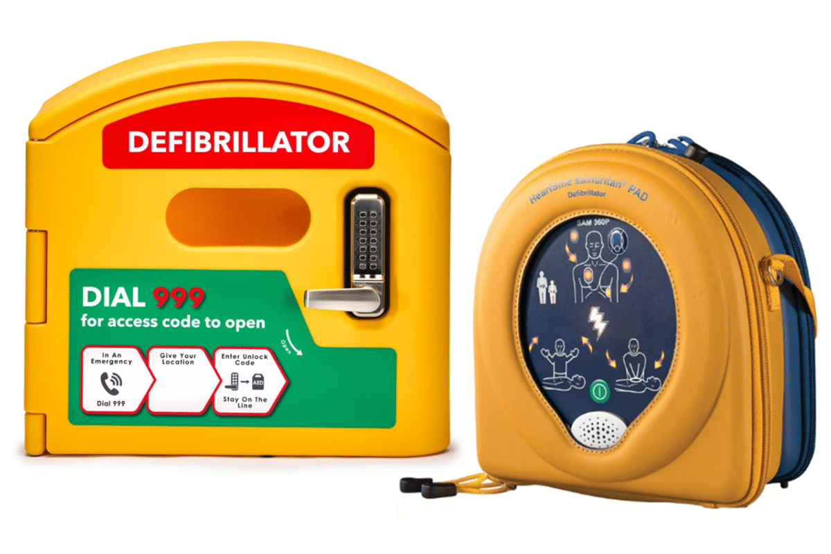 defibrillator with outdoor case