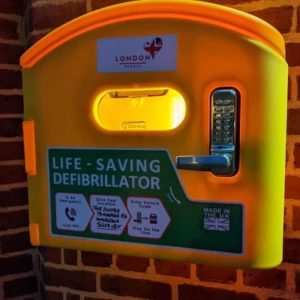 How to Choose the Best Outdoor Defibrillator Cabinet